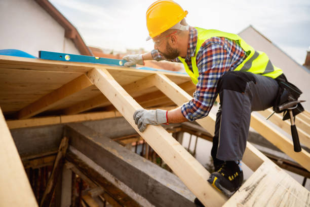 Best Roof Gutter Cleaning  in Laton, CA